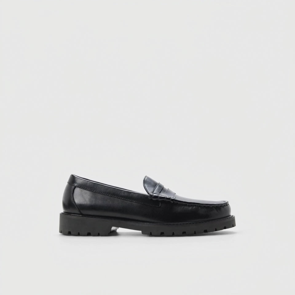 Mens Hartford Lug Penny Loafer Black | G.H. Bass