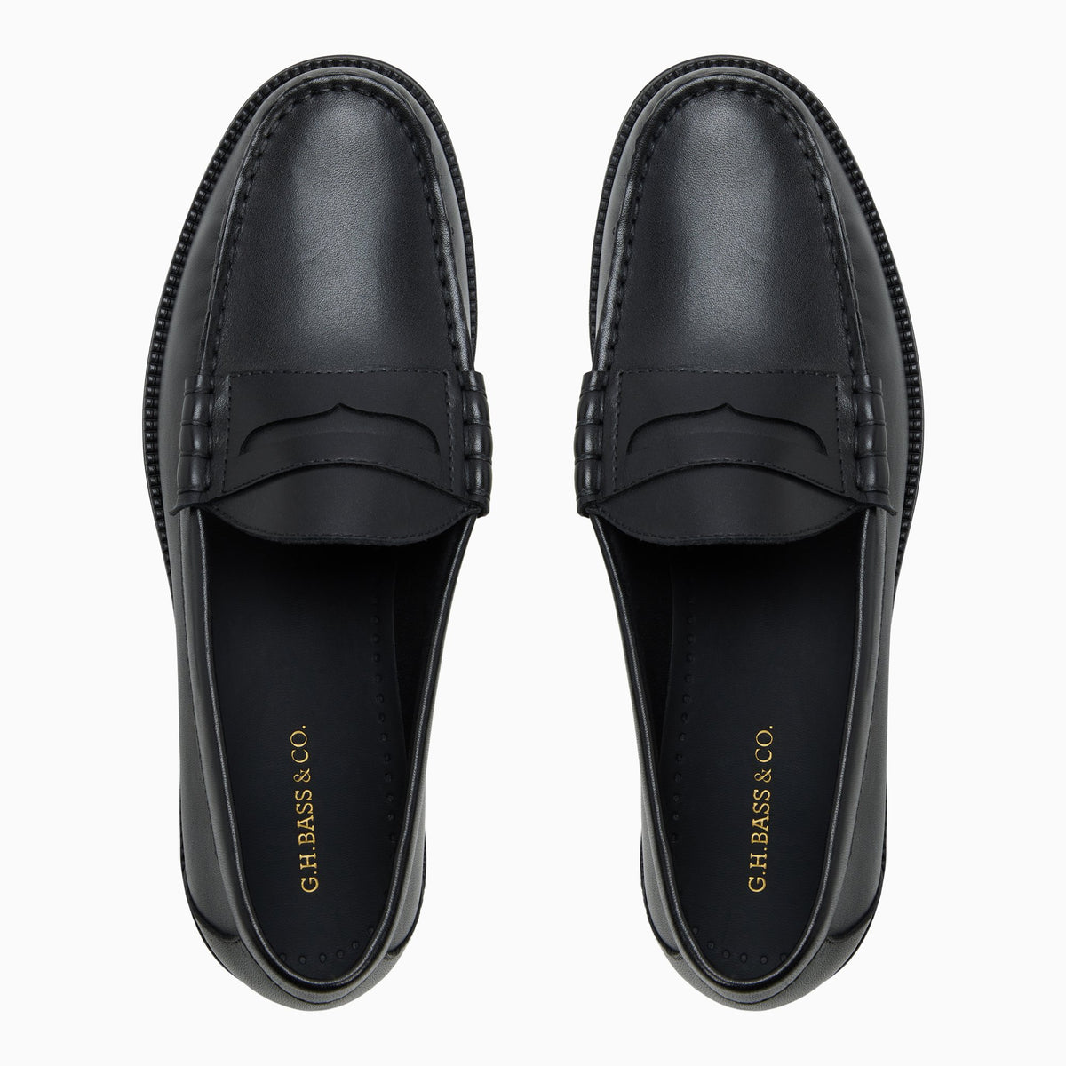 Three-quarter angle of Black Men's Regent Penny Loafer Penny Loafers's front side