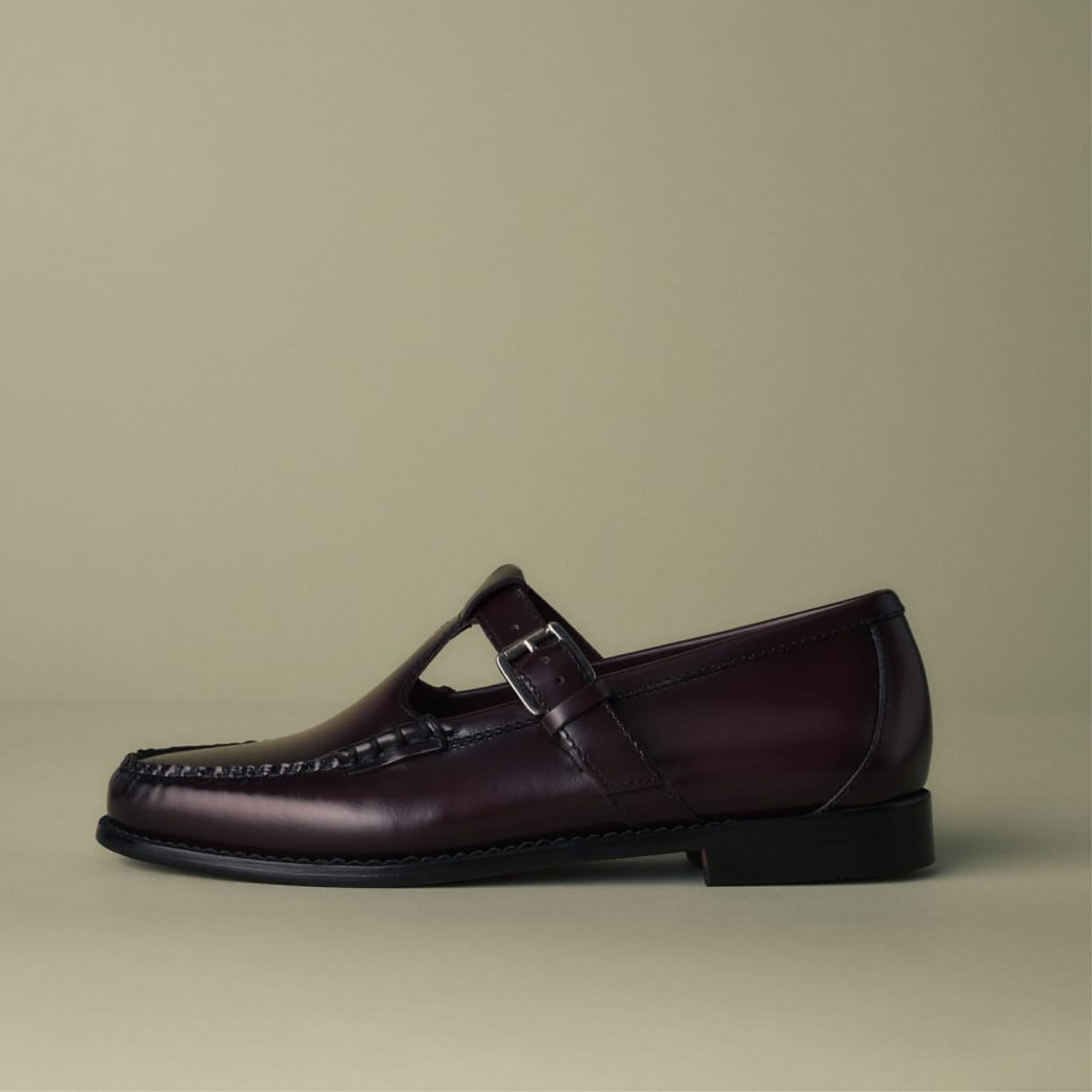 Womens Mary Jane Weejuns® Wine | G.H. Bass