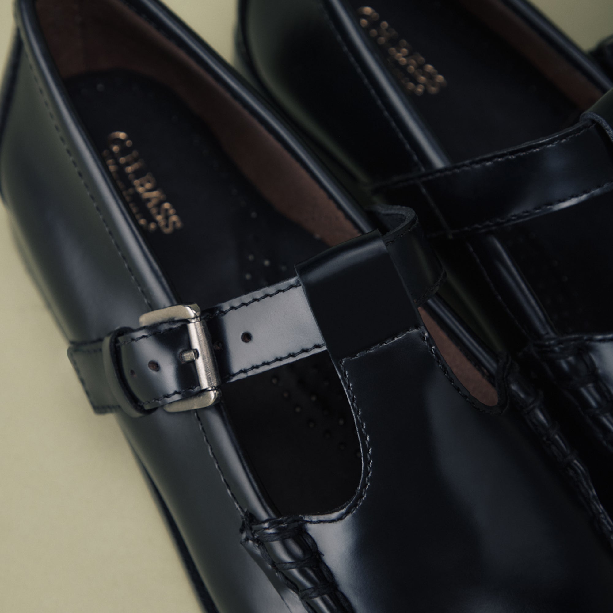 Womens Mary Jane Weejuns® Black | G.H. Bass