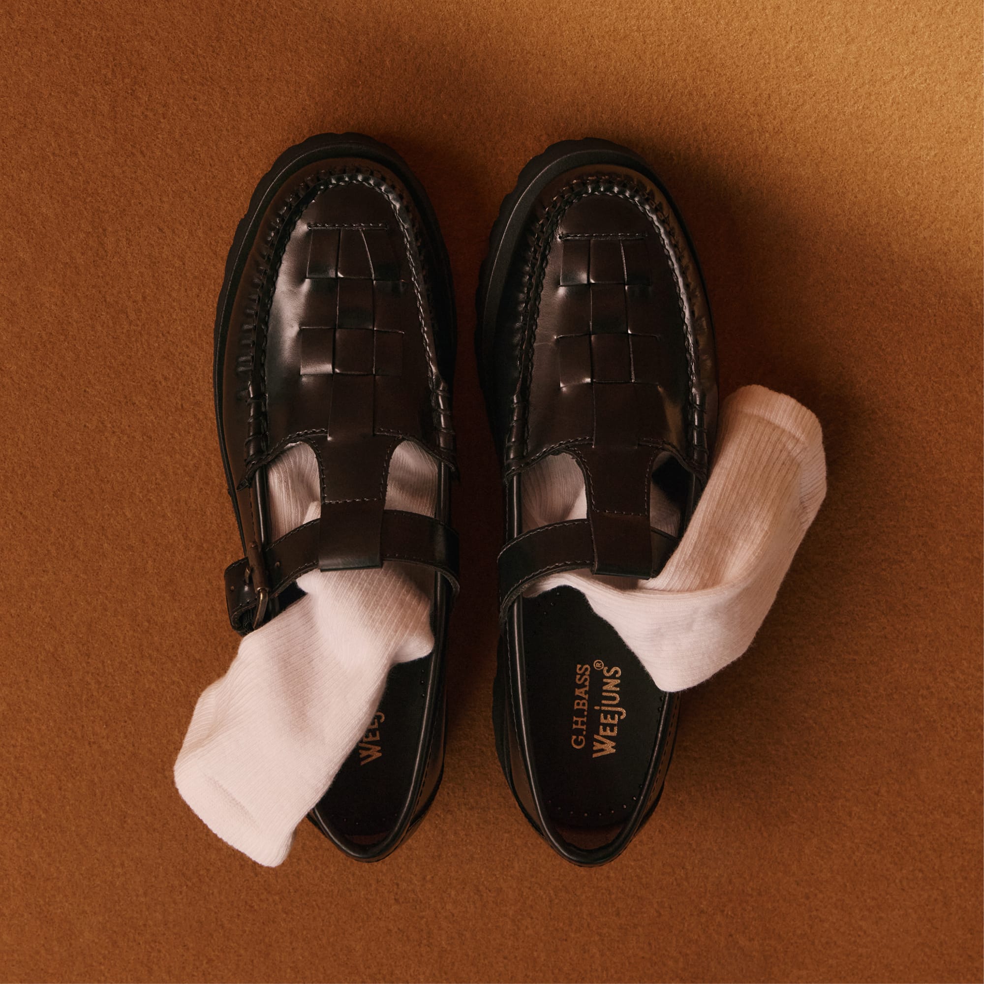 Women's Mary Jane Fisherman Super Lug Weejuns® Black | G.H. Bass