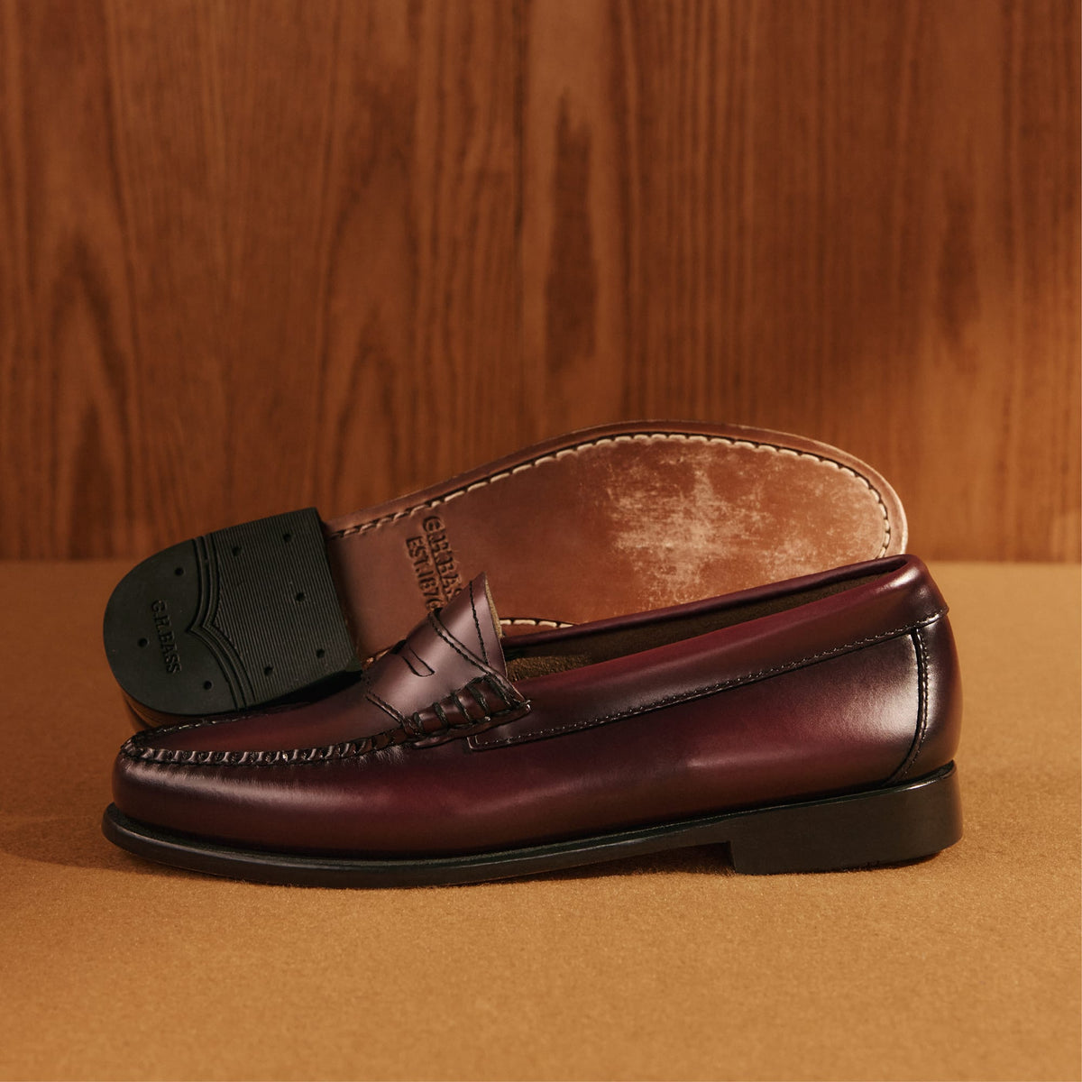 Supports marketing pour Mocassins Penny Whitney Weejuns® pour Femme