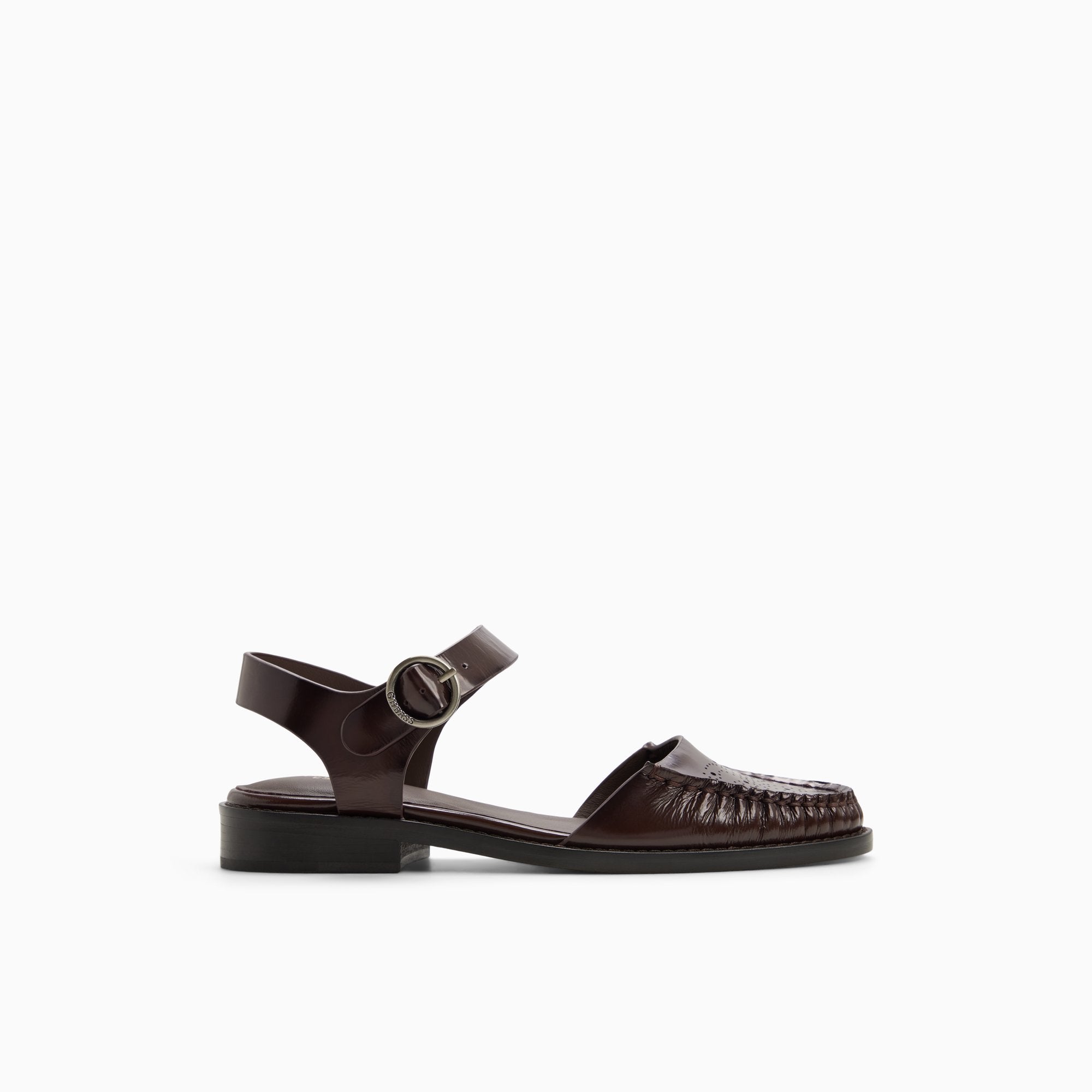 Womens Colette Closed Toe Sandal