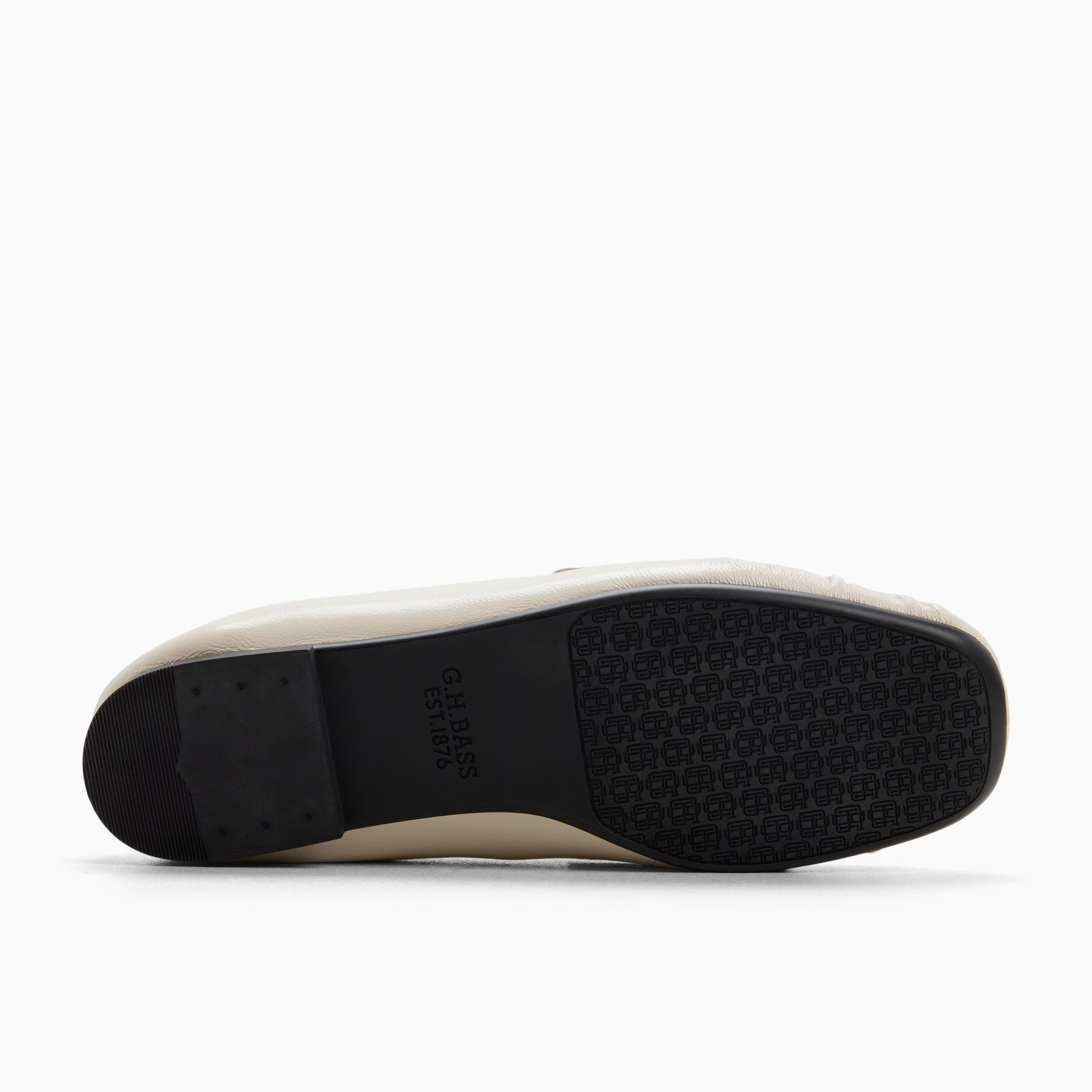 Close-up of the Cream Womens Rumi Penny Loafer Penny Loafers