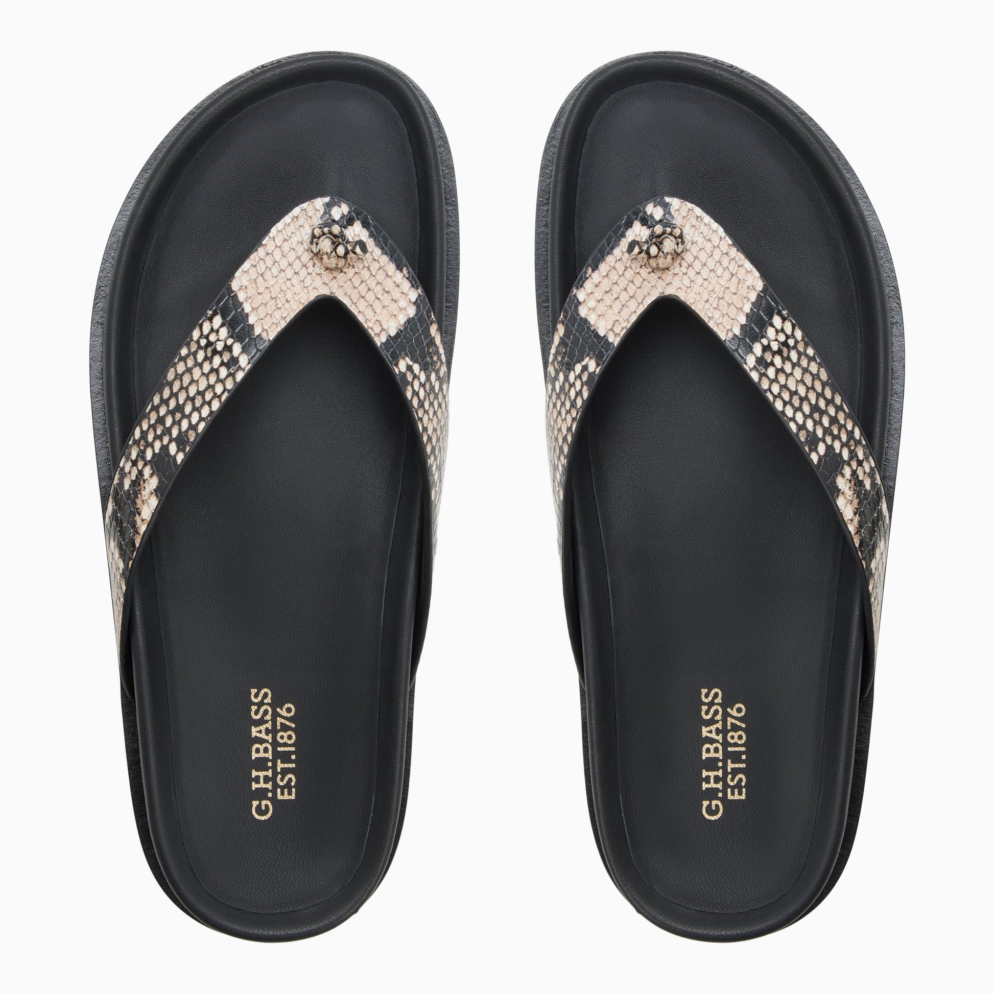 Three-quarter angle of Natural Womens Wynn Footbed Thong Sandal Footbed Thong Sandals's front side