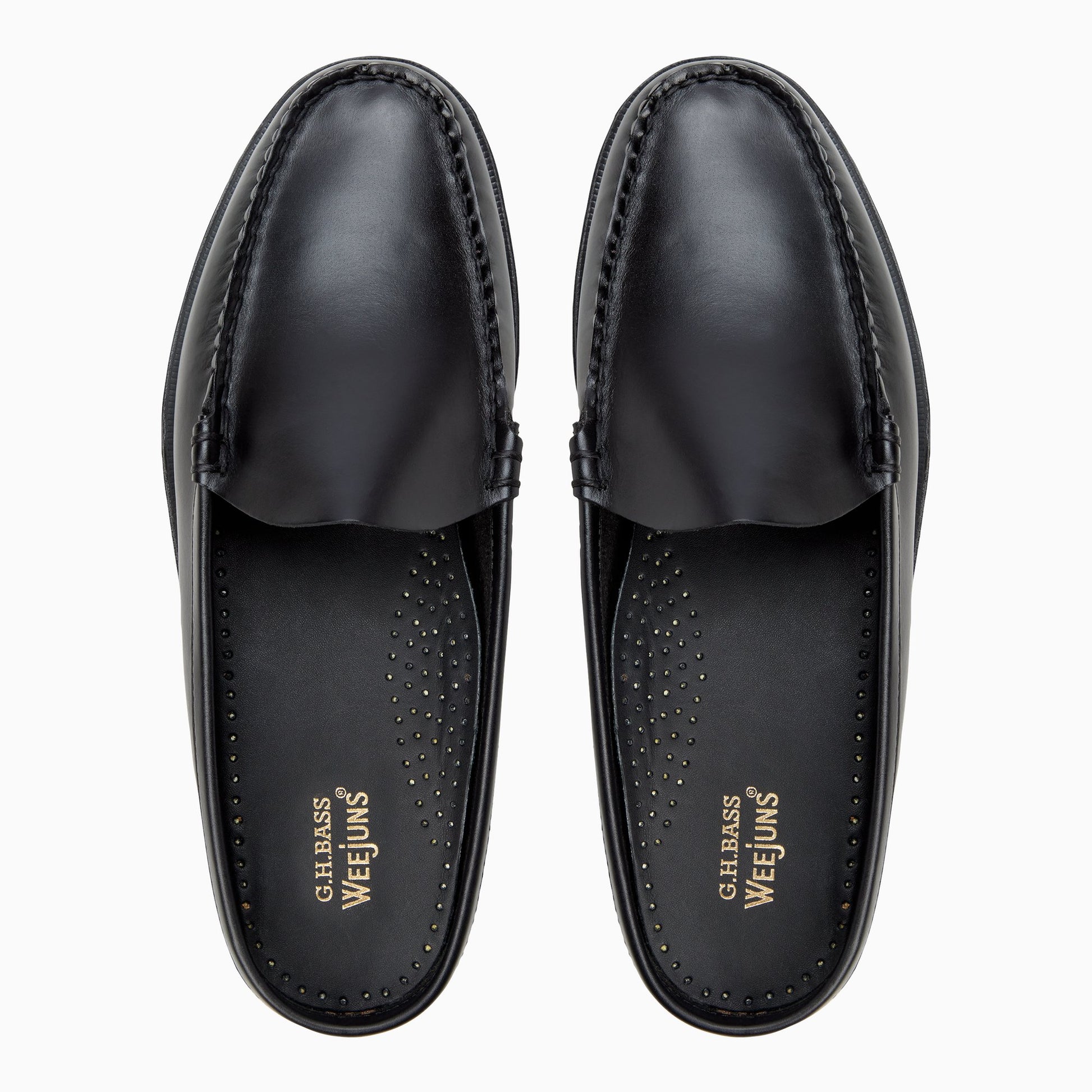 Three-quarter angle of Black Mens Beaumont Heritage Weejuns® Venetian Mule Loafer Clogs &amp; Mules Loafer's front side