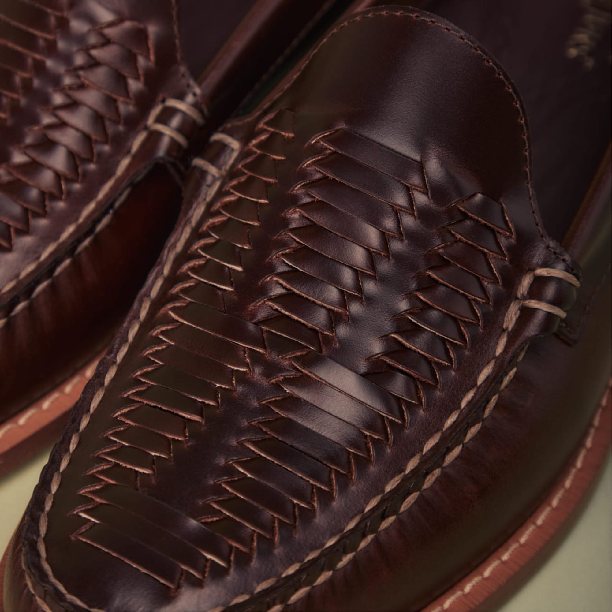Mens Larson Venetian Loom Weejuns® Loafer Dark brown | G.H. Bass Mens Larson Venetian Loom Weejuns® Loafer Dark brown | G.H. Bass