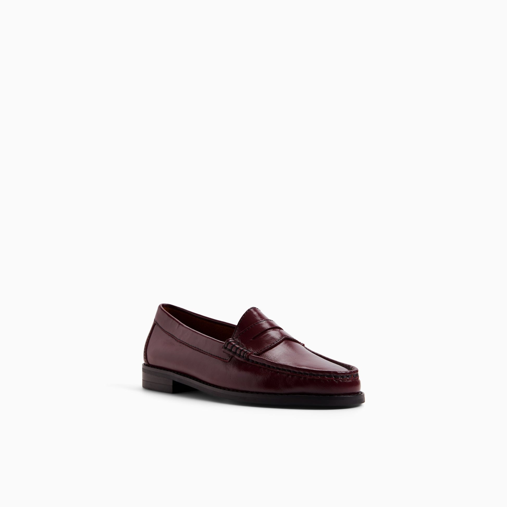 Three-quarter angle of Bordo Womens Blythe Penny Loafer Penny Loafers's back side