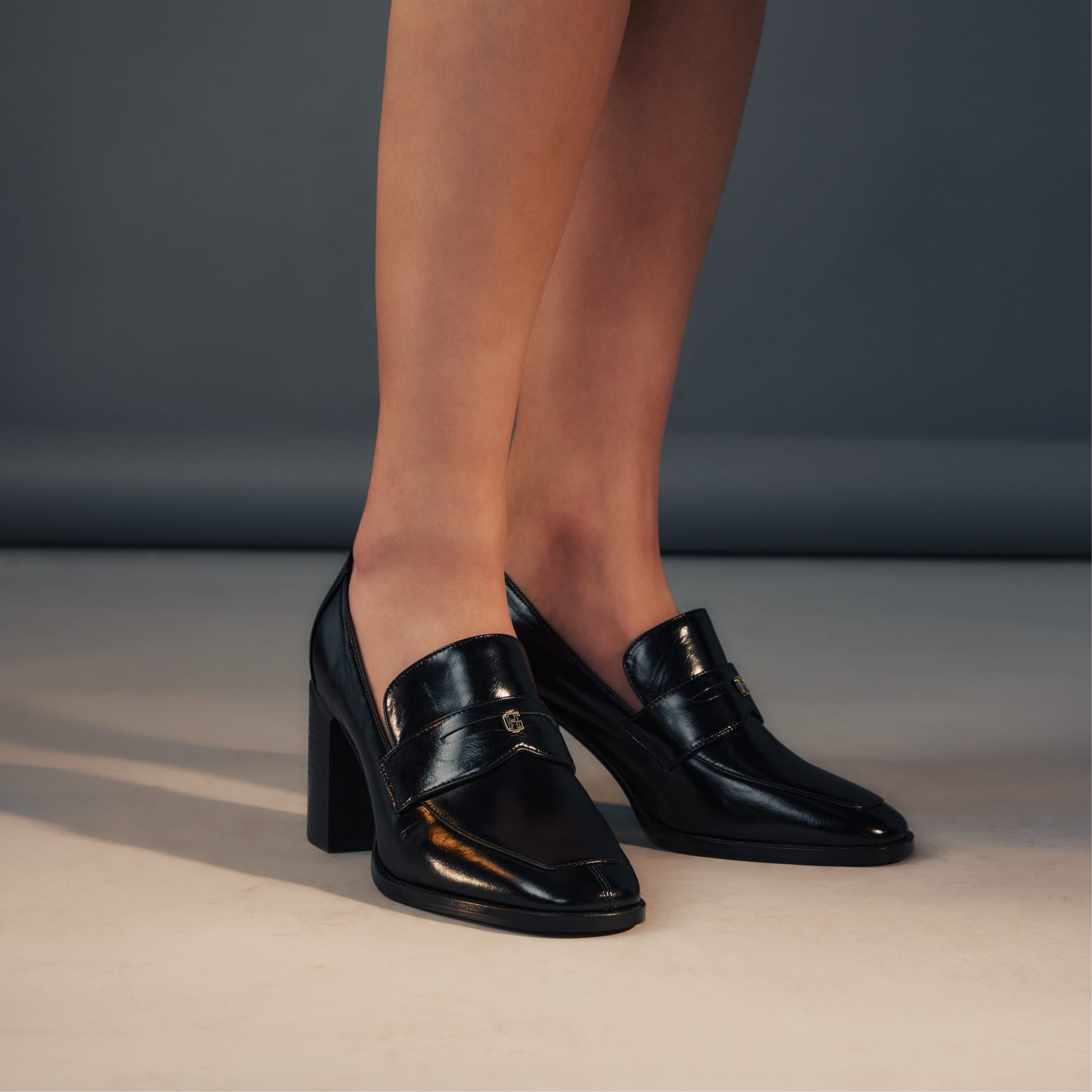 Supports marketing pour Mocassins à talons hauts Tessa pour femmes
