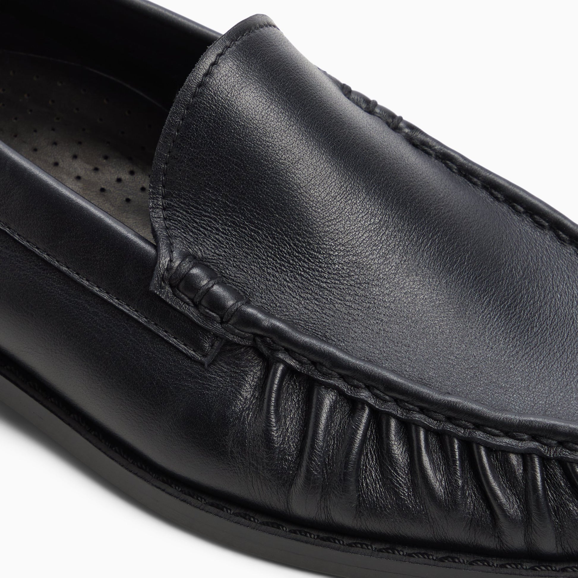 Top-down view of the Other black Men's Venetian Gathered Weejuns® Loafer Venetian Loafers